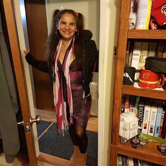 Meet your Posher, Vicky - Picture 1 of 1